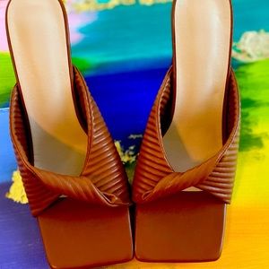 Women’s Mule Style Heels